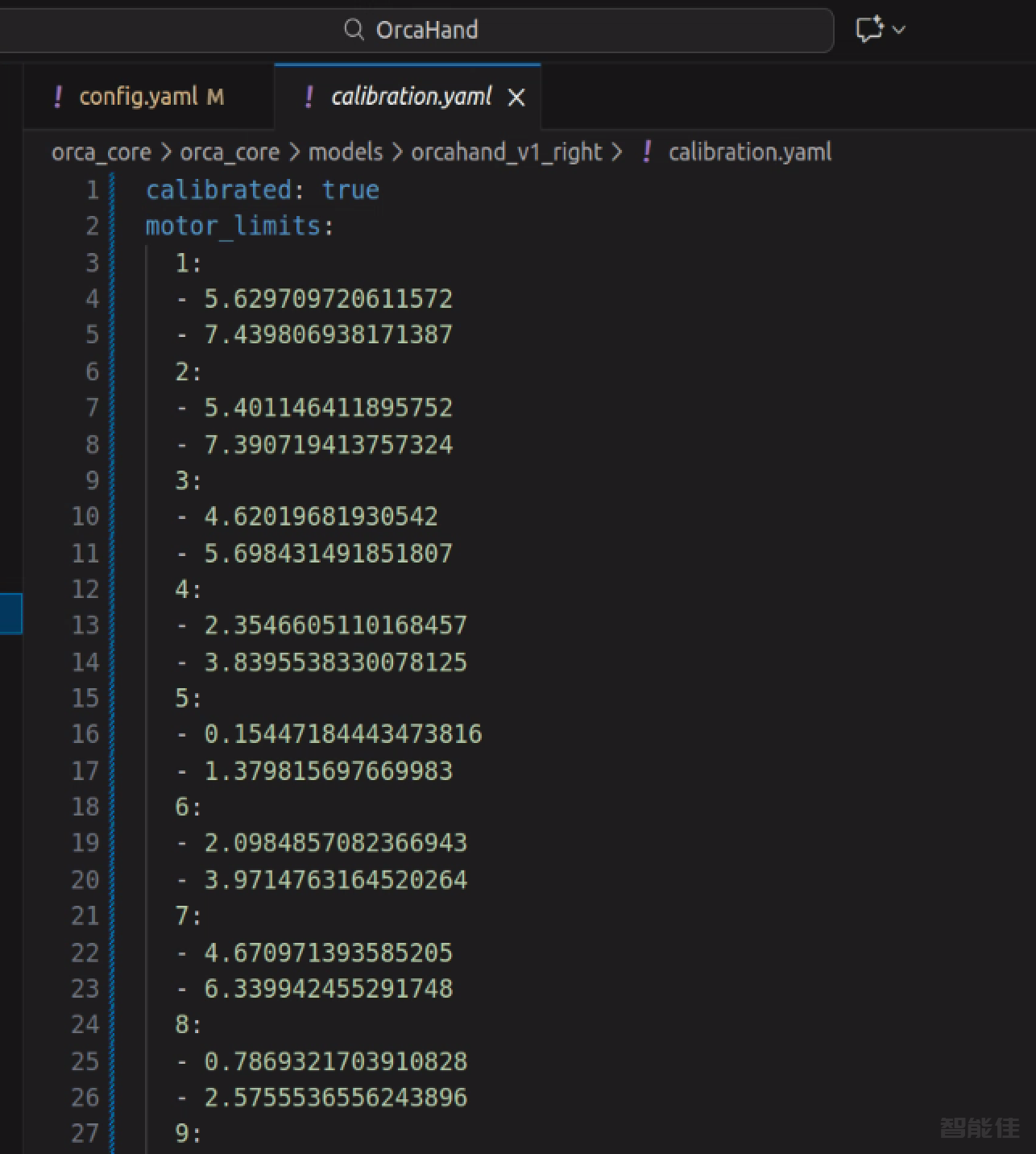 right_Orca Hand-5.png